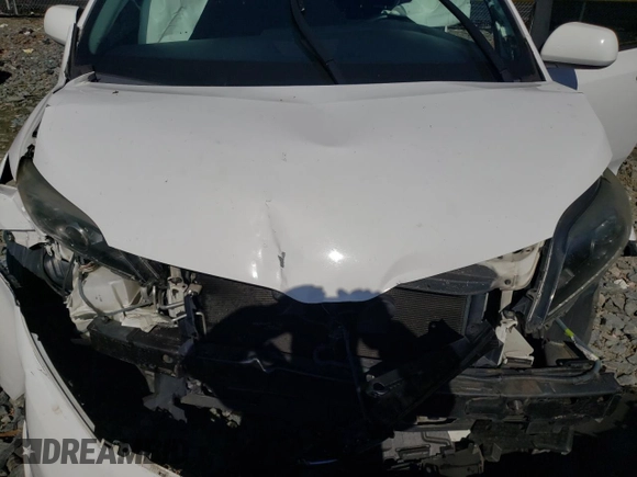 2018 Toyota Sienna SE with VIN 5TDXZ3DC9JS937339, listed as a Copart auction lot 50447875 with 129,144 mi miles and Salvage title. Bid and sale history available at DreamBid. Image 14.