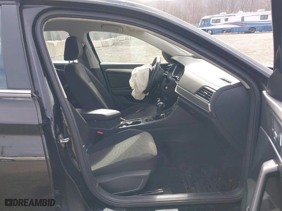 2019 Volkswagen Jetta S with VIN 3VWC57BU7KM084757, listed as a IAAI auction lot 41775071 with 37,211 mi miles. Bid and sale history available at carsss.com. Image 5.