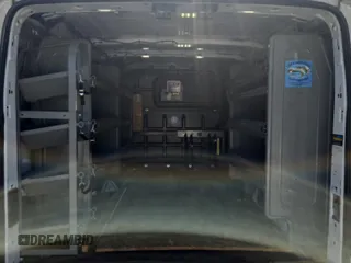 2018 Ford Transit с VIN 1FTYR1YG7JKA30182, выставлен на аукционе IAAI как лот 42774231 с пробегом 103 209 миль миль и . История ставок и продаж доступна на DreamBid. Изображение 9.