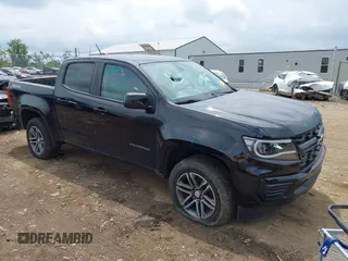 2021 Chevrolet Colorado 4WD Work Truck z VIN 1GCGTBEN3M1141666, wystawiony jako IAAI lot #42507984 z przebiegiem 195 279 mil mil oraz . Historia ofert i sprzedaży dostępna na DreamBid. Obrazek 1.
