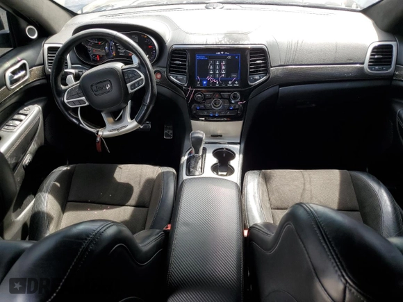 2020 Jeep Grand Cherokee Trackhawk z VIN 1C4RJFN94LC314087, wystawiony jako Copart lot #51484835 z przebiegiem 38 306 mil mil oraz Szkoda całkowita • Salvage title. Historia ofert i sprzedaży dostępna na DreamBid. Obrazek 8.