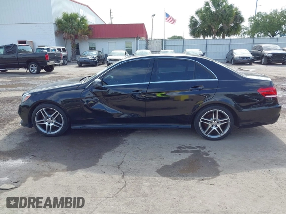 2014 Mercedes-Benz E 350 Sport with VIN WDDHF5KB4EA879619, listed as a IAAI auction lot 42122078 with 148,703 mi miles and . Bid and sale history available at carsss.com. Image 13.