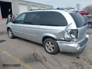 2006 Dodge Grand Caravan SXT with VIN 2D4GP44L26R664596, listed as a IAAI auction lot 41846643 with 235,554 mi miles. Bid and sale history available at carsss.com. Image 3.