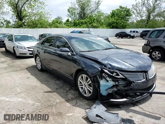 2014 Lincoln MKZ z VIN 3LN6L2G97ER822718, wystawiony jako Copart lot #55264075 z przebiegiem 141 738 mil mil oraz Szkoda całkowita • Salvage title. Historia ofert i sprzedaży dostępna na DreamBid. Obrazek 13.