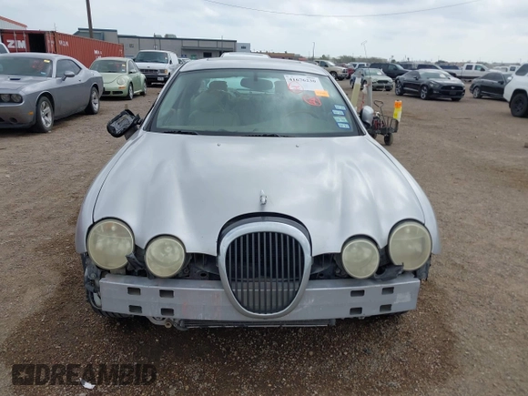 2001 Jaguar S-Type with VIN SAJDA01P91GM04421, listed as a IAAI auction lot 41676230 with 139,403 mi miles and . Bid and sale history available at DreamBid. Image 12.