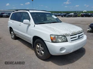2007 Toyota Highlander w/3rd Row with VIN JTEDP21AX70132897, listed as a IAAI auction lot 42699031 with 193,141 mi miles and . Bid and sale history available at DreamBid. Image 1.