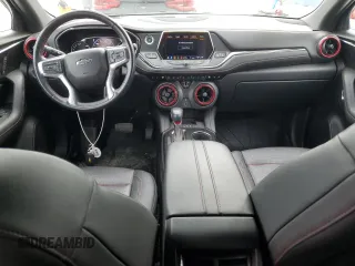 2020 Chevrolet Blazer RS z VIN 3GNKBKRSXLS723913, wystawiony jako Copart lot #49809805 z przebiegiem 51 820 mil mil oraz Szkoda całkowita • Salvage title. Historia ofert i sprzedaży dostępna na DreamBid. Obrazek 8.