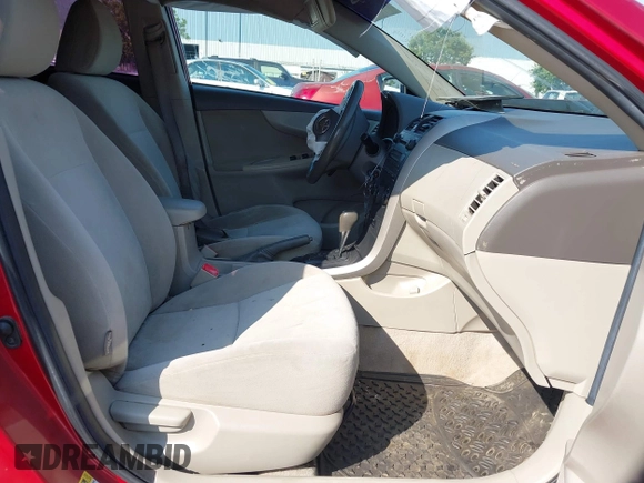 2009 Toyota Corolla with VIN 1NXBU40E99Z089505, listed as a IAAI auction lot 39832879 with 197,912 mi miles. Bid and sale history available at carsss.com. Image 5.
