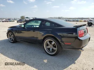 2007 Ford Mustang GT Deluxe с VIN 1ZVFT82H475224188, выставлен на аукционе Copart как лот 44496515 с пробегом 130 374 миль миль и Списание • Salvage title. История ставок и продаж доступна на DreamBid. Изображение 2.