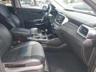 2016 Kia Sorento EX with VIN 5XYPH4A12GG021331, listed as a IAAI auction lot 42254743 with 140,798 mi miles and . Bid and sale history available at DreamBid. Image 5.