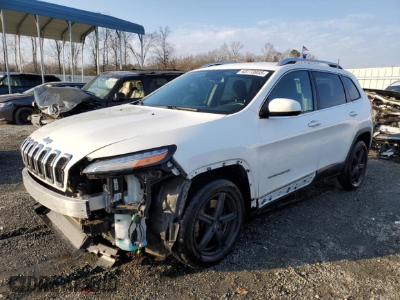 2016 Jeep Cherokee Altitude with VIN 1C4PJLCS4GW337000, listed as a Copart auction lot 43773955 with 134,996 mi miles and Salvage Title. Bid and sale history available at carsss.com. Image 1.