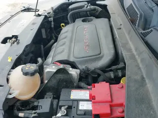 2019 Jeep Compass Latitude с VIN 3C4NJDBBXKT838972, выставлен на аукционе IAAI как лот 42615357 с пробегом 77 210 миль миль и . История ставок и продаж доступна на DreamBid. Изображение 19.