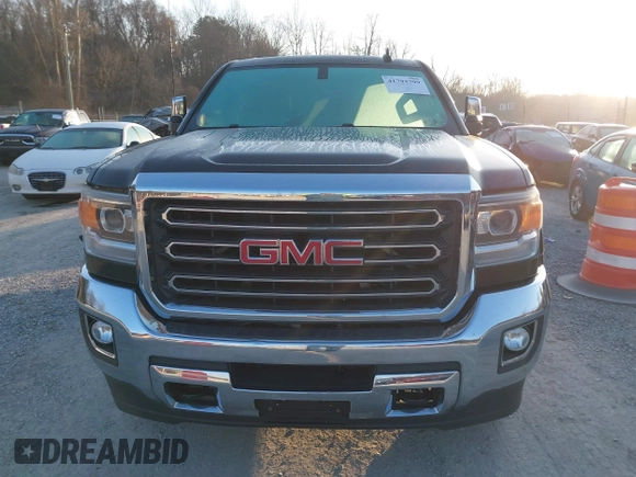 2015 GMC Sierra 2500HD available WiFi SLT with VIN 1GT12ZEG7FF606328, listed as a IAAI auction lot 41793799 with 94,107 mi miles. Bid and sale history available at carsss.com. Image 12.