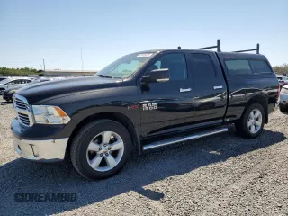 2015 Ram 1500 Outdoorsman z VIN 1C6RR7GM4FS678480, wystawiony jako Copart lot #52955625 z przebiegiem 140 198 mil mil oraz Czysty tytuł • Clean title. Historia ofert i sprzedaży dostępna na DreamBid. Obrazek 1.