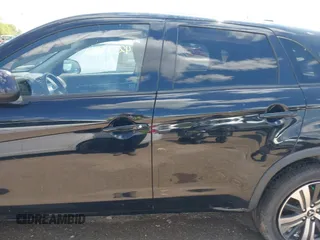 2020 Mitsubishi Outlander ES z VIN JA4AP3AU8LU005358, wystawiony jako IAAI lot #42307802 z przebiegiem 73 785 mil mil oraz . Historia ofert i sprzedaży dostępna na DreamBid. Obrazek 13.