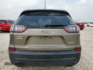 2020 Jeep Cherokee Latitude z VIN 1C4PJLCX7LD511157, wystawiony jako Copart lot #56926835 z przebiegiem 108 618 mil mil oraz Szkoda całkowita • Salvage title. Historia ofert i sprzedaży dostępna na DreamBid. Obrazek 6.