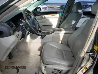2008 Lexus LS 460 L with VIN JTHGL46F685022901, listed as a Copart auction lot 51537795 with 238,656 mi miles and Clean title. Bid and sale history available at DreamBid. Image 7.