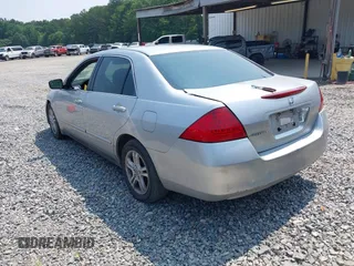 2007 Honda Accord LX with VIN 1HGCM56437A049997, listed as a IAAI auction lot 42424854 with 250,811 mi miles and . Bid and sale history available at DreamBid. Image 3.