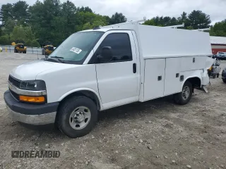 2021 Chevrolet Express Commercial z VIN 1HA0GRF75MN001864, wystawiony jako Copart lot #54301135 z przebiegiem 52 856 mil mil oraz Szkoda całkowita • Salvage title. Historia ofert i sprzedaży dostępna na DreamBid. Obrazek 1.