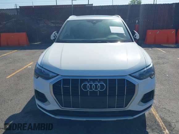 2020 Audi Q3 Premium with VIN WA1AECF35L1109328, listed as a IAAI auction lot 42305831 with 49,820 mi miles and . Bid and sale history available at DreamBid. Image 12.