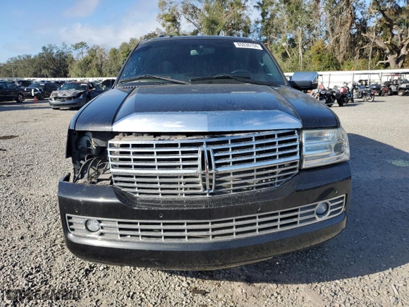 2012 Lincoln Navigator with VIN 5LMJJ2H59CEL08152, listed as a Copart auction lot 85036154 with 133,033 mi miles and Salvage Title. Bid and sale history available at carsss.com. Image 5.