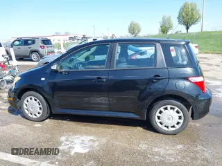 2006 Scion xA with VIN JTKKT624760153415, listed as a IAAI auction lot 41962173 with 118,070 mi miles. Bid and sale history available at carsss.com. Image 14.
