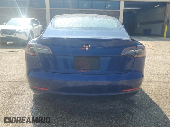 2023 Tesla Model 3 z VIN 5YJ3E1EA0PF450250, wystawiony jako Copart lot #64609205 z przebiegiem 80 240 mil mil oraz Czysty tytuł • Clean title. Historia ofert i sprzedaży dostępna na DreamBid. Obrazek 6.