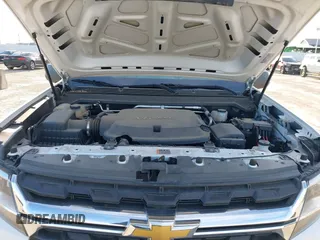 2022 Chevrolet Colorado 2WD Work Truck z VIN 1GCHSBEN6N1259669, wystawiony jako IAAI lot #41213811 z przebiegiem 49 353 mil mil oraz . Historia ofert i sprzedaży dostępna na DreamBid. Obrazek 10.