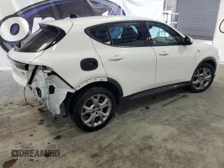 2024 Dodge Hornet R/T z VIN ZACPDFCW1R3A29978, wystawiony jako Copart lot #56465575 z przebiegiem 31 714 mil mil oraz Nie do naprawy • Non repairable. Historia ofert i sprzedaży dostępna na DreamBid. Obrazek 3.