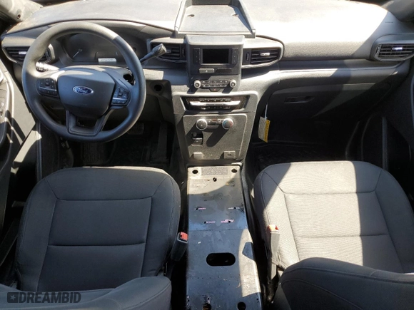 2022 Ford Police Interceptor Utility with VIN 1FM5K8AB8NGA58141, listed as a Copart auction lot 46627385 with 48,235 mi miles and Salvage Title. Bid and sale history available at carsss.com. Image 8.