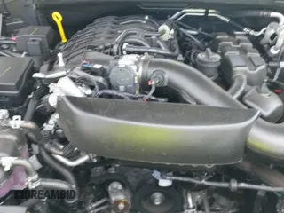 2025 Dodge Durango GT with VIN 1C4RDJDG4SC535889, listed as a IAAI auction lot 42420731 with 2,572 mi miles and . Bid and sale history available at DreamBid. Image 19.