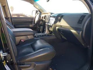 2010 Toyota Tundra with VIN 5TFEY5F10AX084650, listed as a IAAI auction lot 40869147 with Not provided miles and . Bid and sale history available at DreamBid. Image 5.