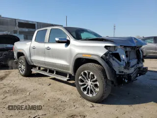 2023 GMC Canyon 4WD Denali with VIN 1GTP6FEK3P1262139, listed as a Copart auction lot 42386625 with 7,442 mi miles and Salvage Title. Bid and sale history available at carsss.com. Image 4.