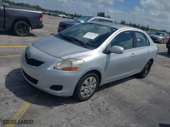 2010 Toyota Yaris with VIN JTDBT4K32A1390898, listed as a IAAI auction lot 41940714 with 1 mi miles. Bid and sale history available at carsss.com. Image 2.