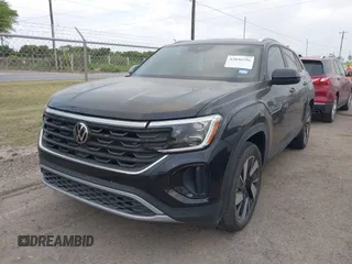 2024 Volkswagen Atlas SE с VIN 1V2WE2CA6RC202251, выставлен на аукционе IAAI как лот 42036596 с пробегом 13 531 миль миль и . История ставок и продаж доступна на DreamBid. Изображение 6.