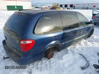 2002 Dodge Caravan SE with VIN 1B4GP24342B540997, listed as a IAAI auction lot 41515435 with 321,648 mi miles. Bid and sale history available at carsss.com. Image 4.