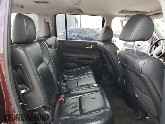 2015 Honda Pilot EX-L z VIN 5FNYF3H53FB030588, wystawiony jako Copart lot #84428534 z przebiegiem 204 831 mil mil oraz Szkoda całkowita • Salvage title. Historia ofert i sprzedaży dostępna na DreamBid. Obrazek 12.