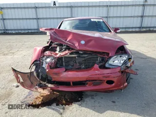 2001 Mercedes-Benz SLK 230/320 z VIN WDBKK65F81F197435, wystawiony jako Copart lot #51114955 z przebiegiem 113 869 mil mil oraz Szkoda całkowita • Salvage title. Historia ofert i sprzedaży dostępna na DreamBid. Obrazek 5.