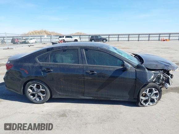 2019 Kia Forte LXS with VIN 3KPF24AD0KE108674, listed as a IAAI auction lot 41764134 with 83,887 mi miles. Bid and sale history available at carsss.com. Image 12.