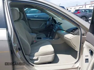 2007 Toyota Camry CE with VIN 4T1BE46KX7U716414, listed as a IAAI auction lot 42116250 with 104,298 mi miles and . Bid and sale history available at DreamBid. Image 5.