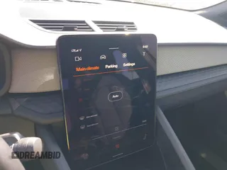 2022 Polestar 2 z VIN LPSED3KA4NL080645, wystawiony jako IAAI lot #41632134 z przebiegiem 18 167 mil mil oraz . Historia ofert i sprzedaży dostępna na DreamBid. Obrazek 19.