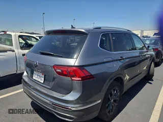 2024 Volkswagen Tiguan SE with VIN 3VV3B7AX1RM108036, listed as a IAAI auction lot 42796415 with 37,805 mi miles and . Bid and sale history available at DreamBid. Image 25.