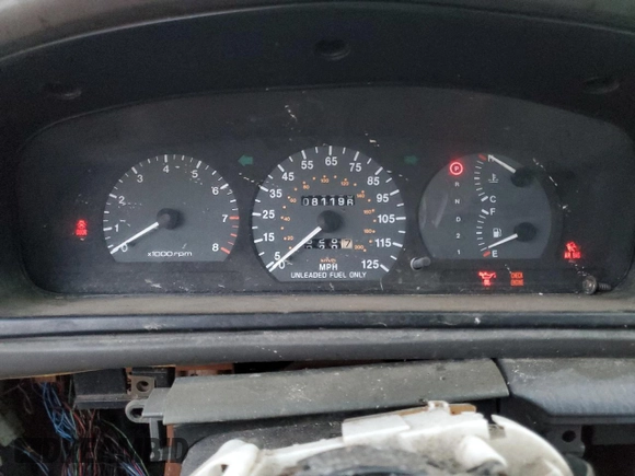 1996 Kia Sephia RS with VIN KNAFA125XT5263638, listed as a Copart auction lot 84226794 with 81,196 mi miles and Clean Title. Bid and sale history available at DreamBid. Image 9.