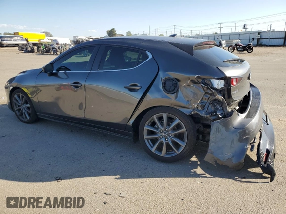 2019 Mazda 3 Preferred с VIN JM1BPAMM6K1129896, выставлен на аукционе Copart как лот 55525775 с пробегом 18 682 миль миль и Списание • Salvage title. История ставок и продаж доступна на DreamBid. Изображение 2.