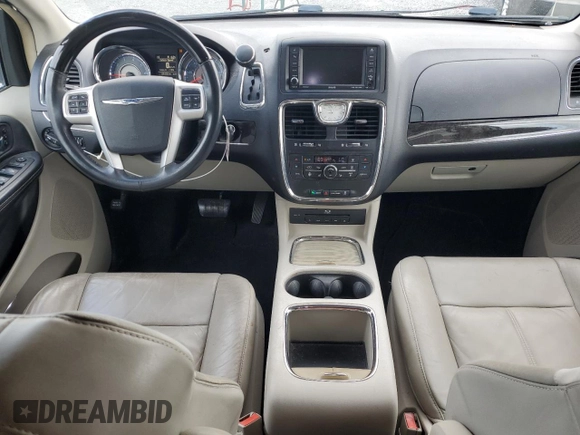 2016 Chrysler Town & Country Limited Platinum with VIN 2C4RC1GG8GR215732, listed as a Copart auction lot 46291215 with 118,192 mi miles and Salvage Title. Bid and sale history available at carsss.com. Image 8.