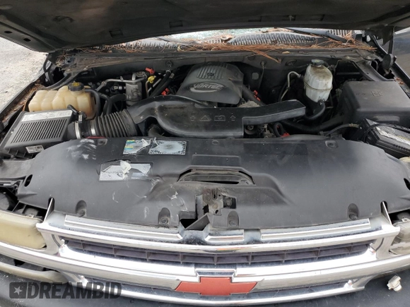 2005 Chevrolet Tahoe LS with VIN 1GNEC13T55R242950, listed as a Copart auction lot 74131954 with 283,935 mi miles and Salvage Title. Bid and sale history available at carsss.com. Image 12.