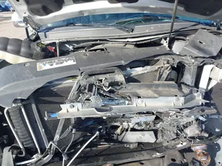 2010 Cadillac Escalade z VIN 1GYUCAEF9AR180758, wystawiony jako IAAI lot #41419380 z przebiegiem 201 784 mil mil oraz . Historia ofert i sprzedaży dostępna na DreamBid. Obrazek 10.