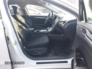2015 Ford Fusion SE with VIN 3FA6P0HD2FR234331, listed as a IAAI auction lot 41049864 with 166,751 mi miles. Bid and sale history available at carsss.com. Image 5.
