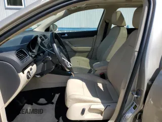 2014 Volkswagen Jetta TDI w/Sunroof with VIN 3VWPL7AJ5EM606949, listed as a Copart auction lot 58863125 with 131,179 mi miles and Clean title. Bid and sale history available at DreamBid. Image 7.
