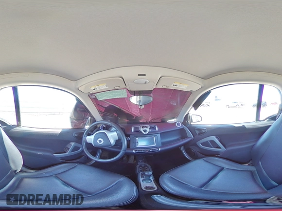 2015 Smart fortwo Passion z VIN WMEEJ3BA3FK809467, wystawiony jako Copart lot #50590865 z przebiegiem 83 821 mil mil oraz Szkody całkowita. Historia ofert i sprzedaży dostępna na DreamBid. Obrazek 12.